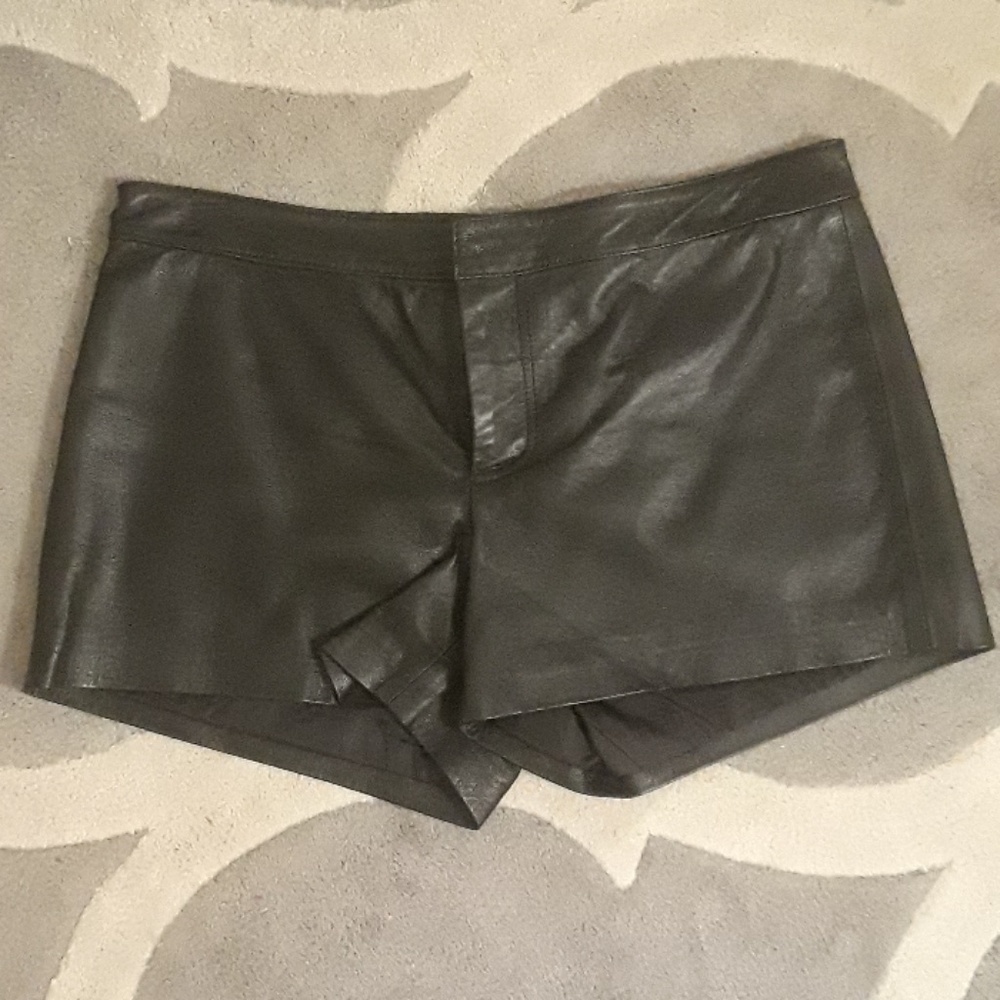 BB Dakota genuine leather shorts